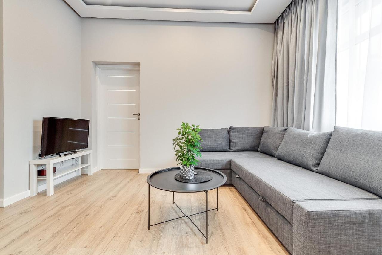 Central Platinum Apartments 28 Z Balkonem Rybnik  Kültér fotó