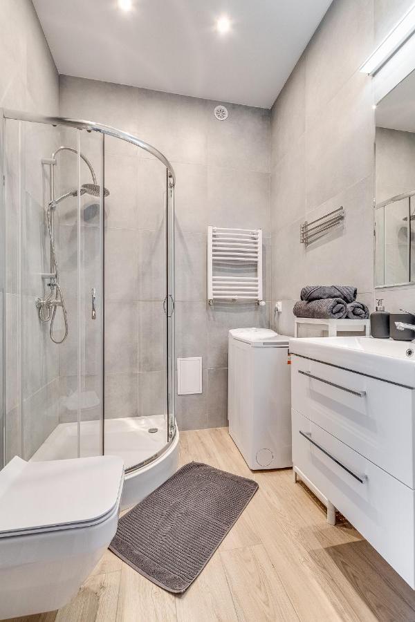 Central Platinum Apartments 28 Z Balkonem Rybnik  Kültér fotó